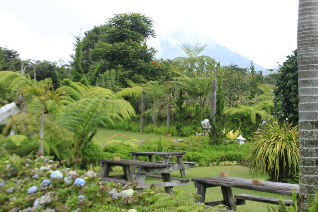 Warung Rekreasi Bedugul Hotel Exterior foto