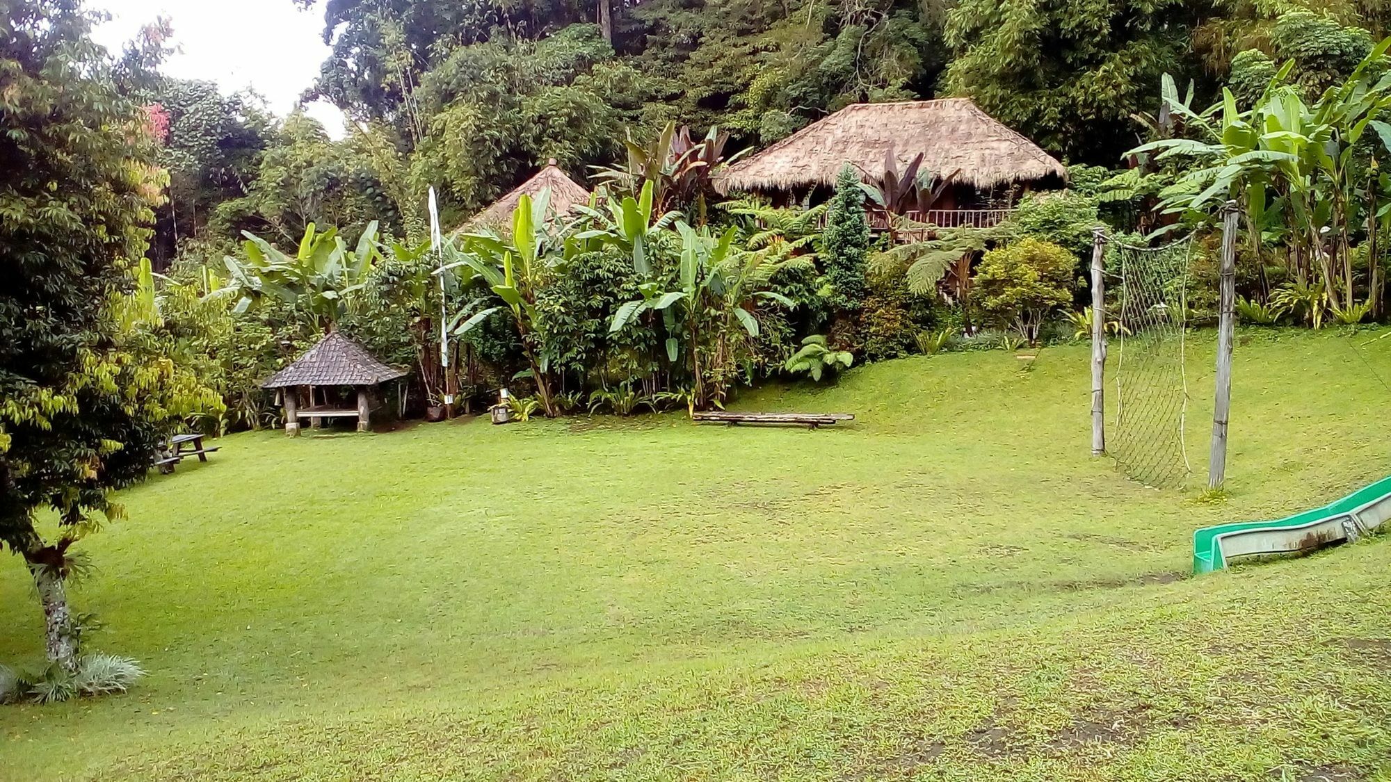 Warung Rekreasi Bedugul Hotel Exterior foto